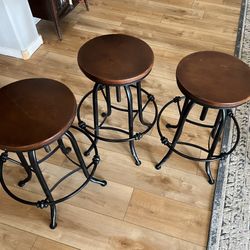 3 Bar Stools