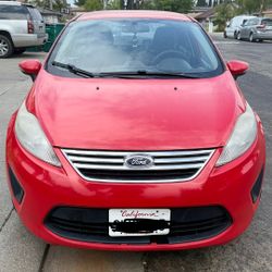 $700 Obo 2013 Ford 