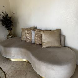 SOFA (beige & gold)