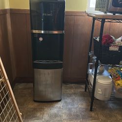 Water Dispenser 