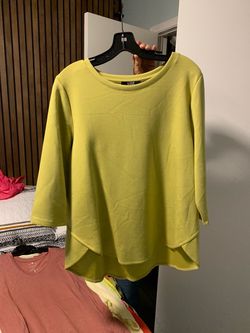 Lior Lime Green 3/4 Sleeve Top