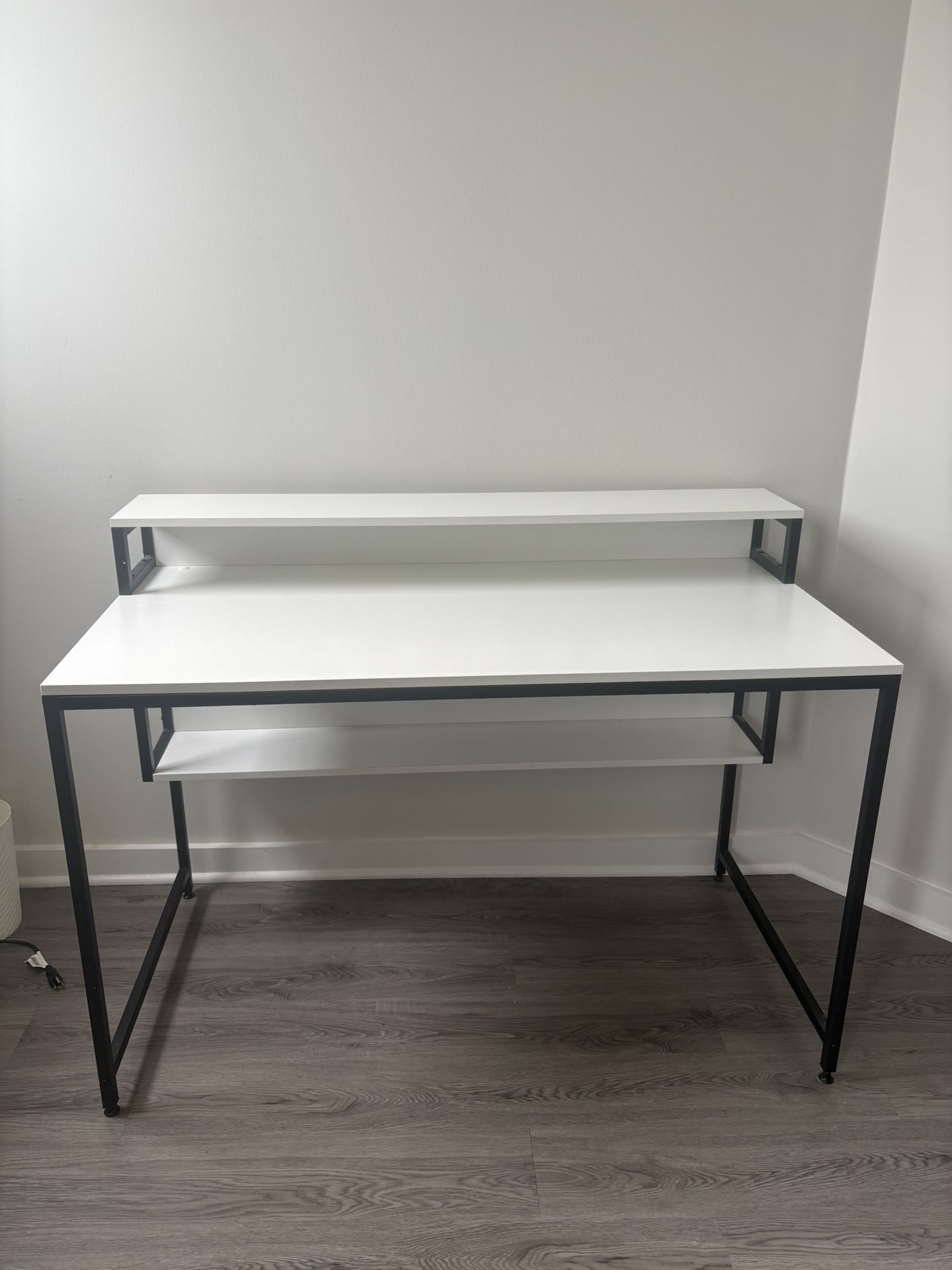 White Desk