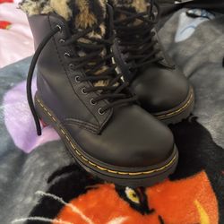 TODDLER 1460 SERENA LEOPARD FAUX FUR BOOTS