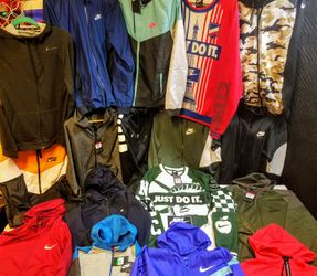 Nike windbreaker hoodys and zip ups