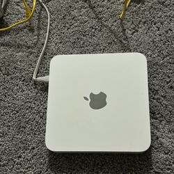 Apple Capsule 1TB  (WiFi Router)