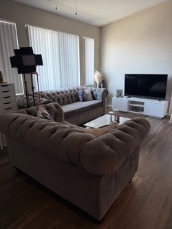 Gray Velvet Chesterfield Sofa Set W/ White Coffee Table