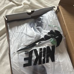 Brand new Air Force 1’s size 12