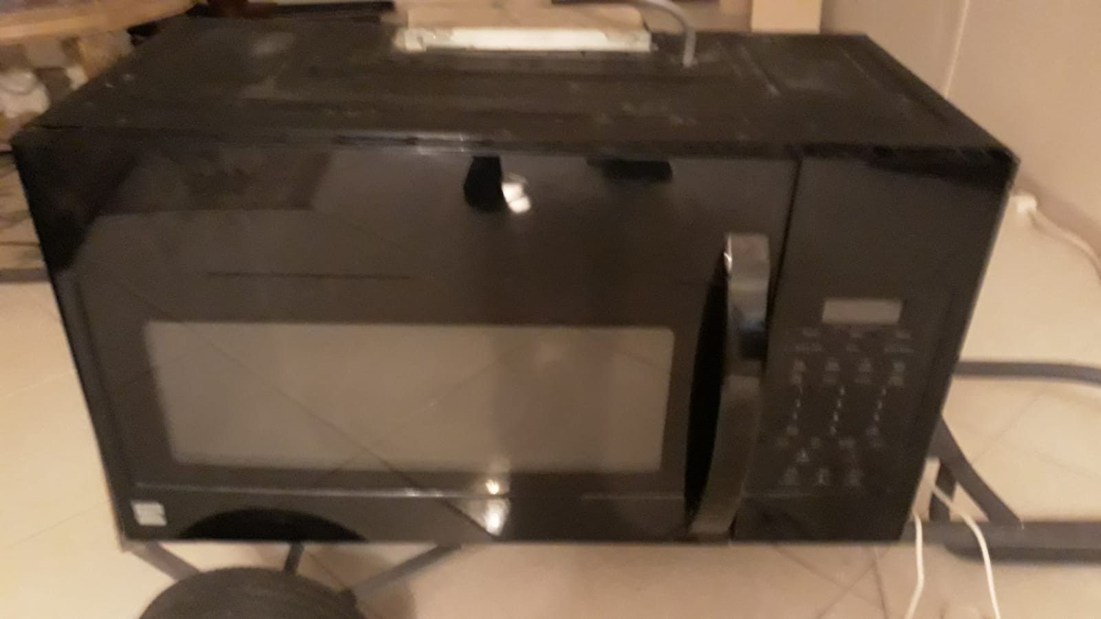 Microwave Oven - Over The Range Microwave 