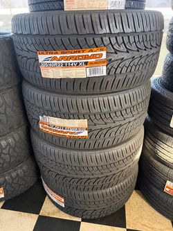 Arroyo Ultra Sport A/S 305/40R22 114V XL Tires