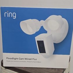 Floodlight Cam Wired