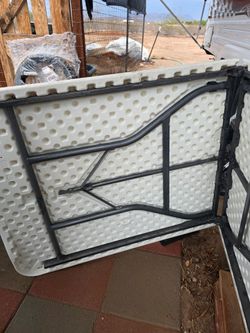 COSCO FOLDING TABLE