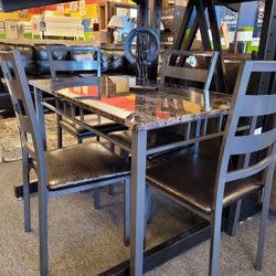 Dining Set 