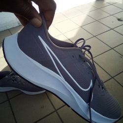 Brand New Nike Running Shoes Size 18