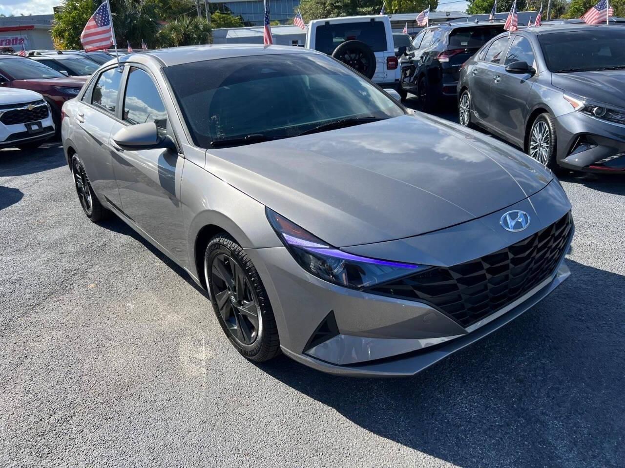 2023 Hyundai Elantra