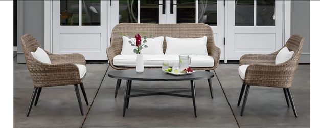 outdoor patio dining set