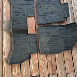2022 Buick Encore GX Floor Mats - GM Weathertech