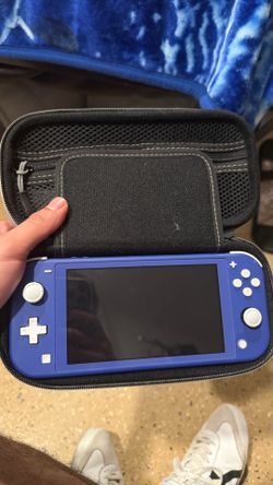 Used Nintendo switch lite