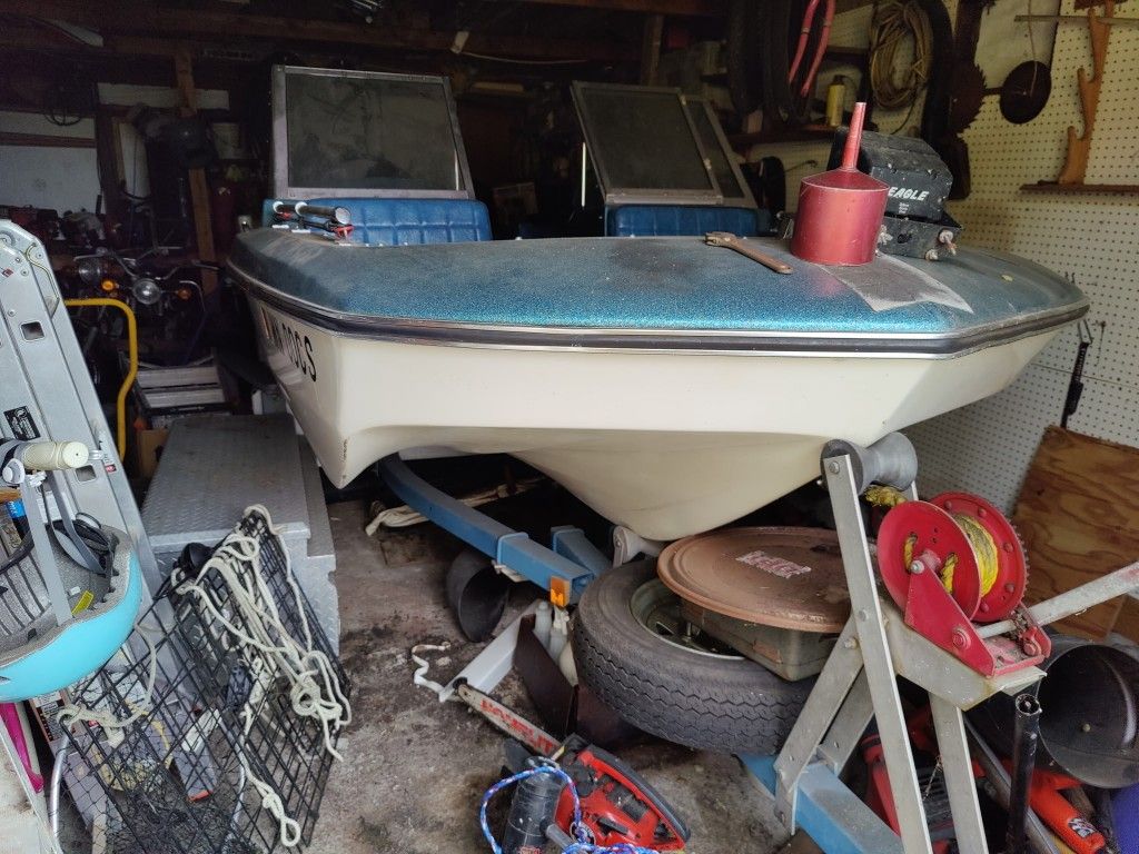 1977 SVT Boat And Trailer Estate Sale. $700 Or Best Offer. Sold As Is.