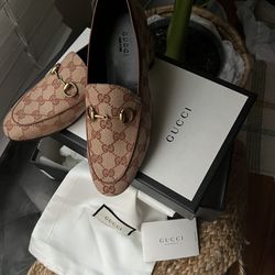 Authentic Gucci loafers