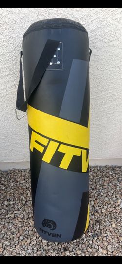 Fitven Heavy Punching Bag With Fitven Wall Mount Wall Bracket