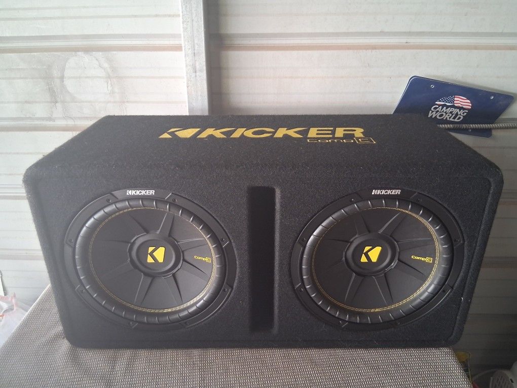 Two One Foot Kicker Woofers In Combo Box