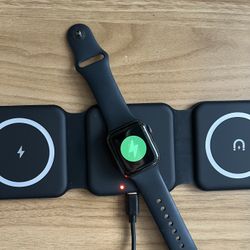 3-in-1 Magnetic Wireless Charger