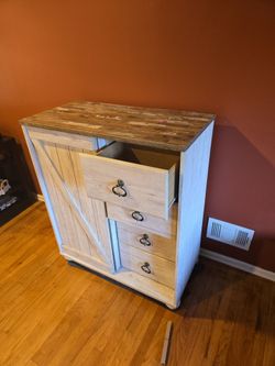 Chest dresser for sale