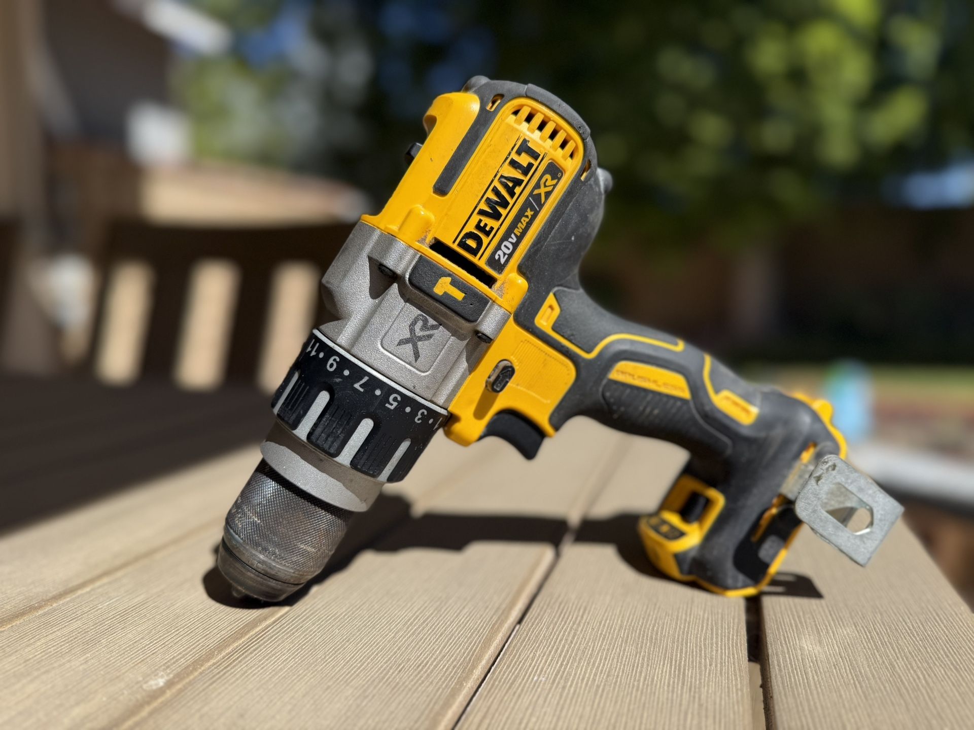 Dewalt DCS996 20V Hammer drill