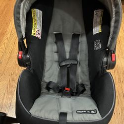 Graco Car Seat Click and Connect