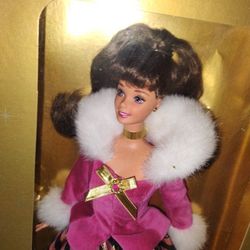 Vintage AVON Winter Rhapsody Special Edition Barbie 