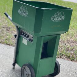 PLAYMATE TENNIS BALL MACHINE
