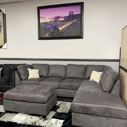 Gray Sofa Sectional w/ Ottoman 