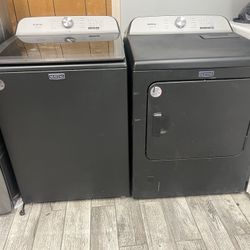 MAYTAG PET PRO SET WASHER AND GAS DRYER TOP LOAD 