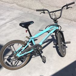 Mongoose Craze Kids BMX Bike, 20” Wheels