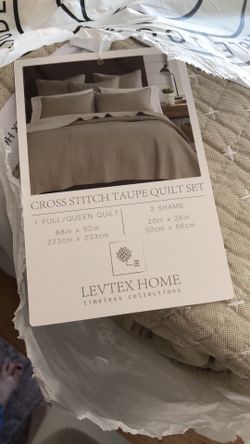 Levtex Queen Quilt Set