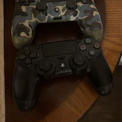 PS4 Controllers 