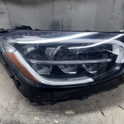 2020 2021 2022 Mercedes-Benz GLC300 Right Passenger Side LED Headlight OEM A(contact info removed)
