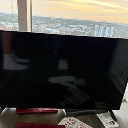 43” TV
