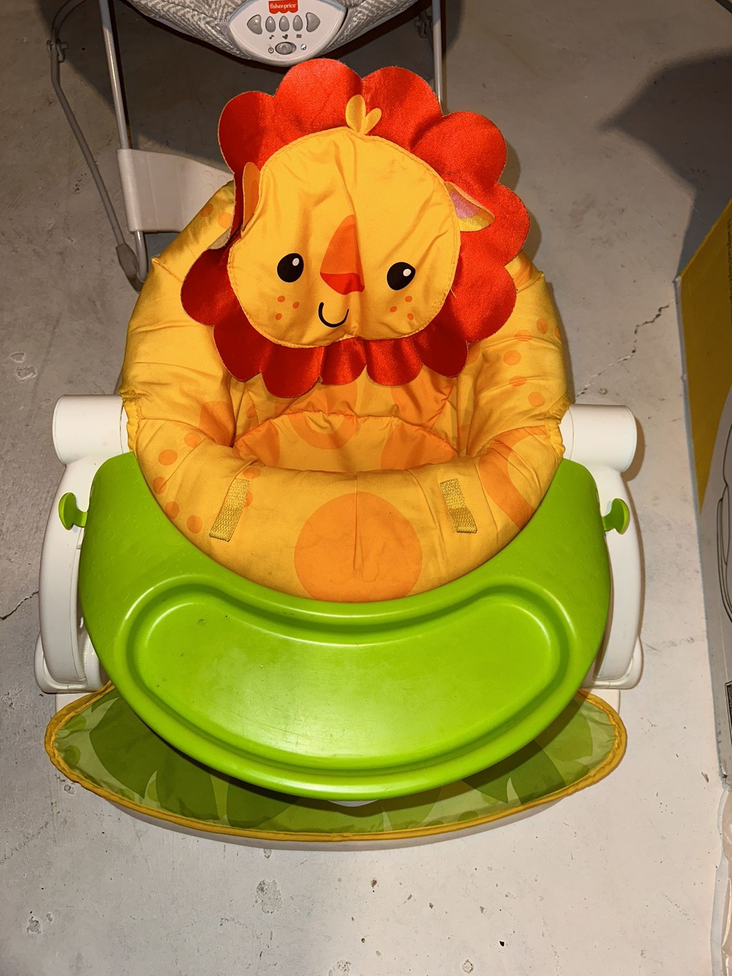 Fisher Price Delux Sit Me Up Chair