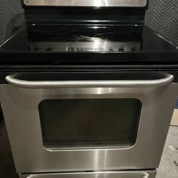 GE 5 burner stainless stove (DELIVERY AVAILABLE