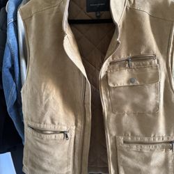 Banana Republic Men’s Suede Vest (L)