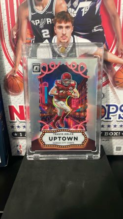 Travis Kelce Donruss Optic Uptown Kansas City Chiefs Card