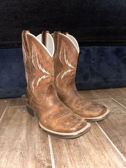 Kids Ariat boots
