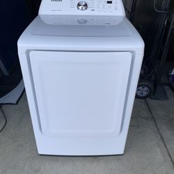 NEW Samsung 7.2-cu ft Vented Electric Dryer ( White ) DVE45T3200W