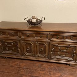 Console Table / Dresser / TV Stand