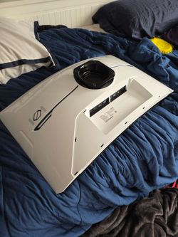 Samsung neo g8  32 inch 4k monitor for sale