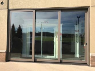 Aluminum bifolding doors
