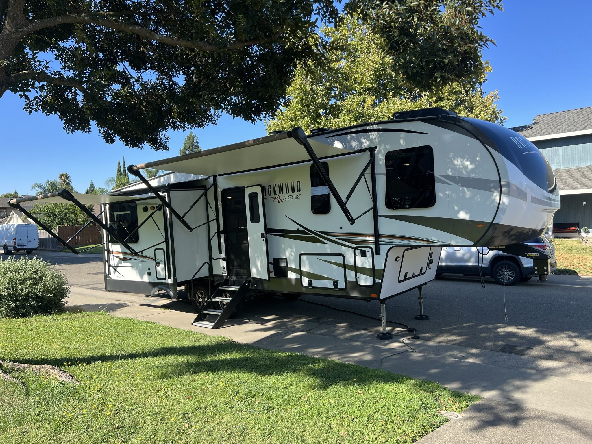 2021 Rockwood By Forest River Fifth wheel