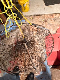Round Wire Crab Trap with Yellow Rope