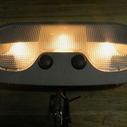 Chevy Tahoe Overhead Dome Map Light 00-06